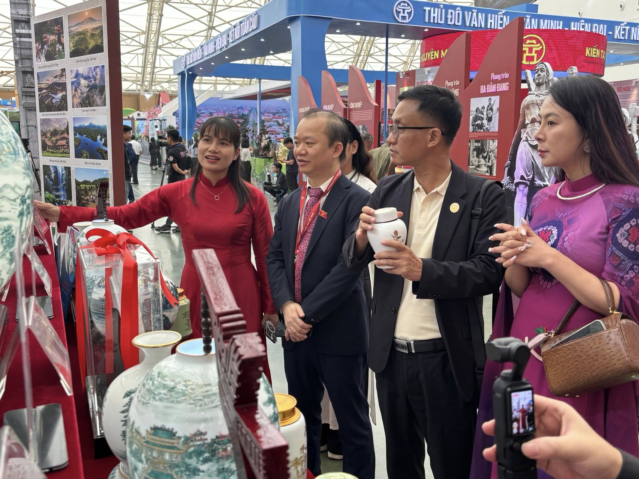 Ngọc Đất Tổ trưng bày tại VEC trong chương trình 80 NĂM HÀNH TRÌNH ĐỘC LẬP - TỰ DO - HẠNH PHÚC