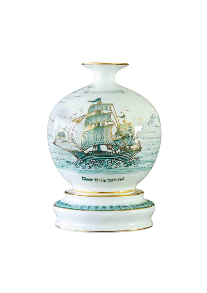 Bình hút lộc 268s2 Thuận Buồm Xuôi Gió vẽ màu vẽ vàng kim