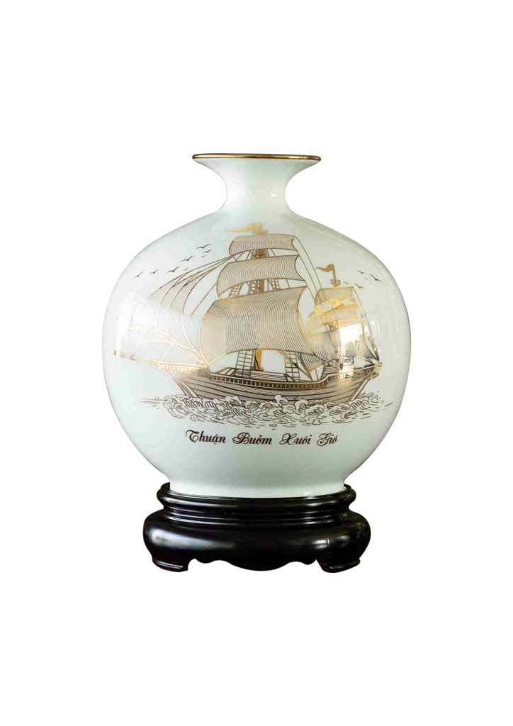 Bình Hút Lộc Sứ trắng Mã Đáo Thành Công & Thuận Buồm Xuôi Gió