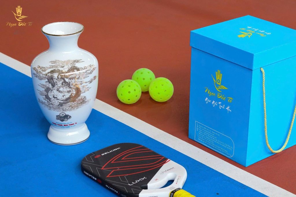 Giải Pickleball 100 năm Ngày Báo chí vinh danh bằng Cúp Ngọc Đất Tổ